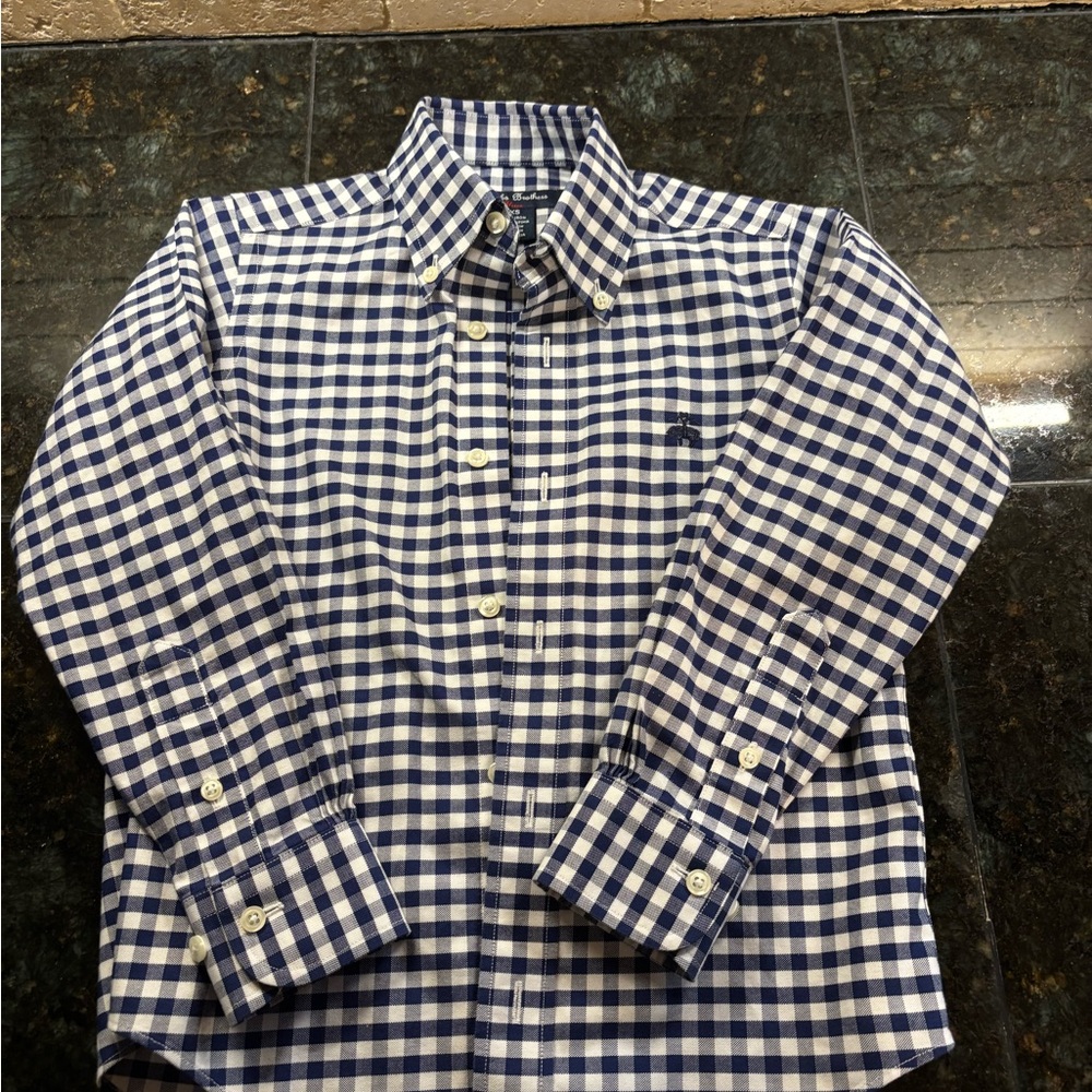Brooks Brothers Blue and White Casual Button Down Shirt NWOT!!